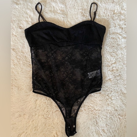 Dynamite Black Lace Bodysuit - Sheer Floral Mesh Lingerie-Style Top (Size M) - Picture 5 of 7